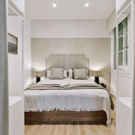 Baia - And Balcony In Eixample Esquerra