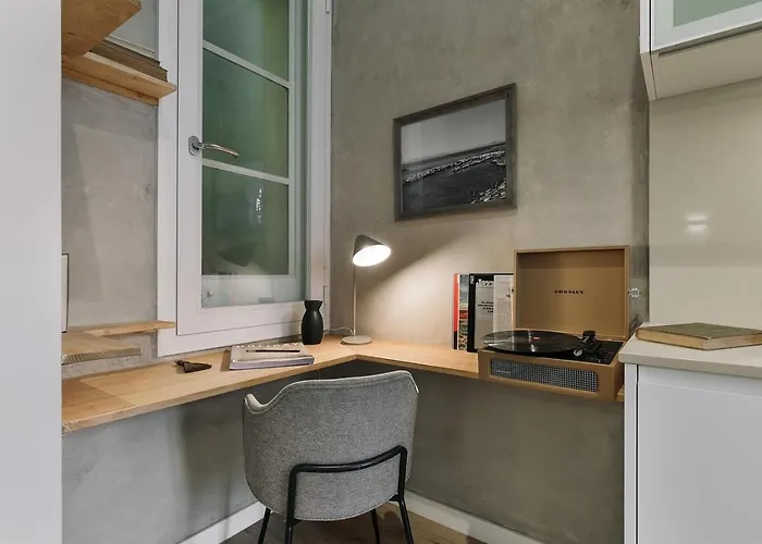 Baia - And Balcony In Eixample Esquerra